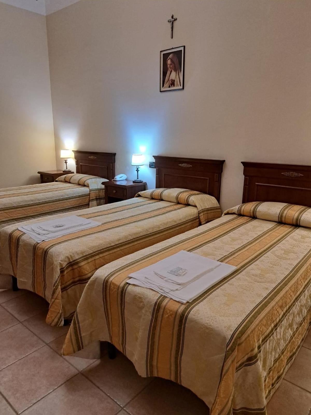 מלון סן ג'יואבאני רוטונדו Casapaceebene מראה חיצוני תמונה